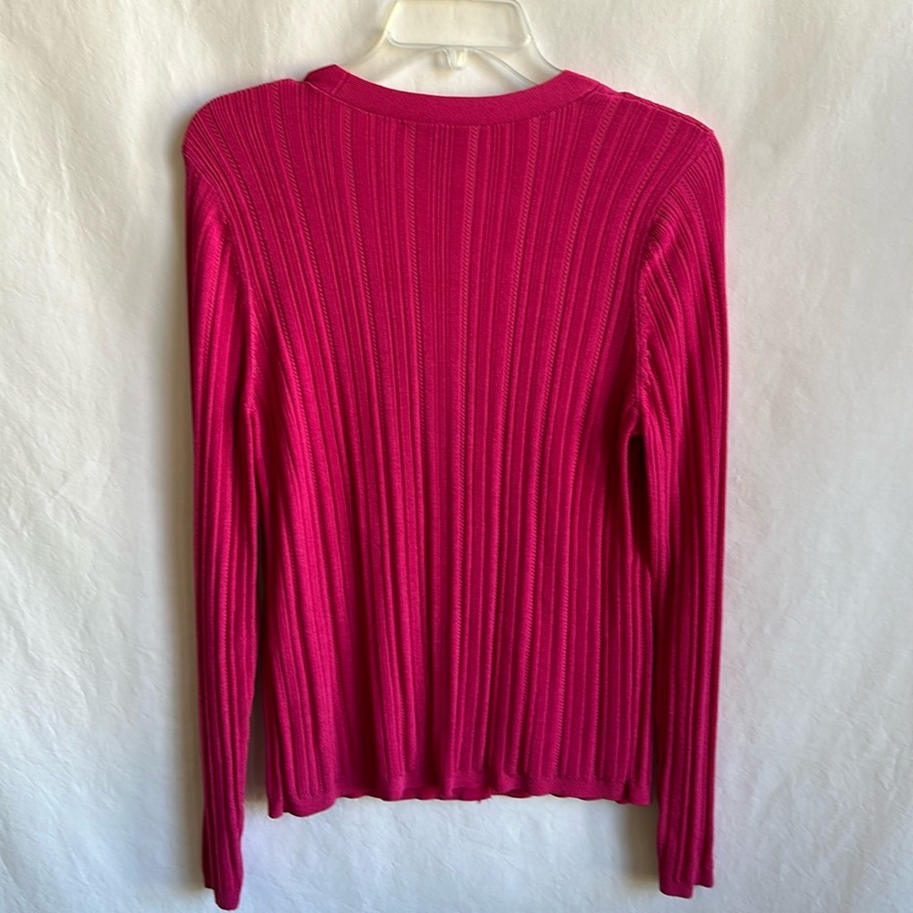 White House Black Market fuschia snap front cardigan, size L - Picture 4 of 7